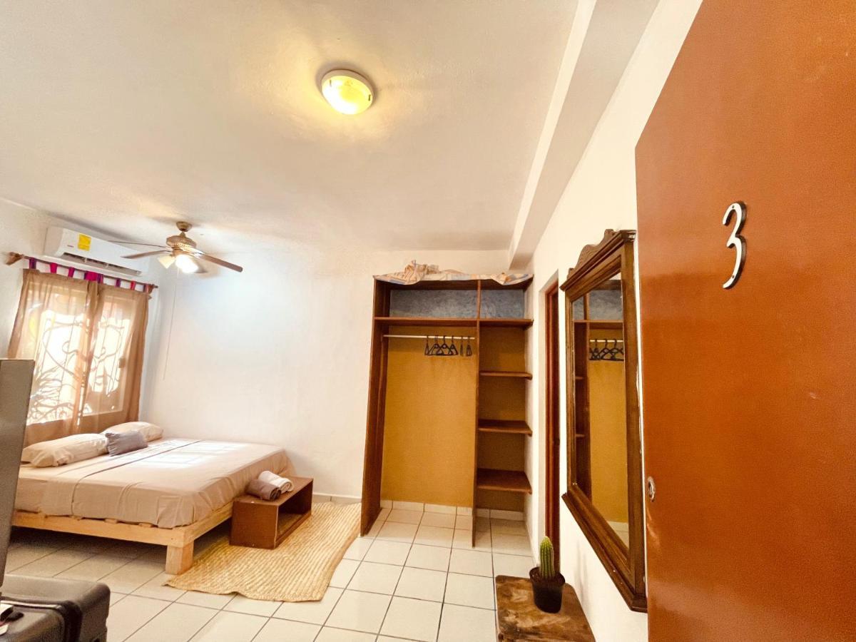 Anana Coliving Hotel Плая дел Кармен Екстериор снимка