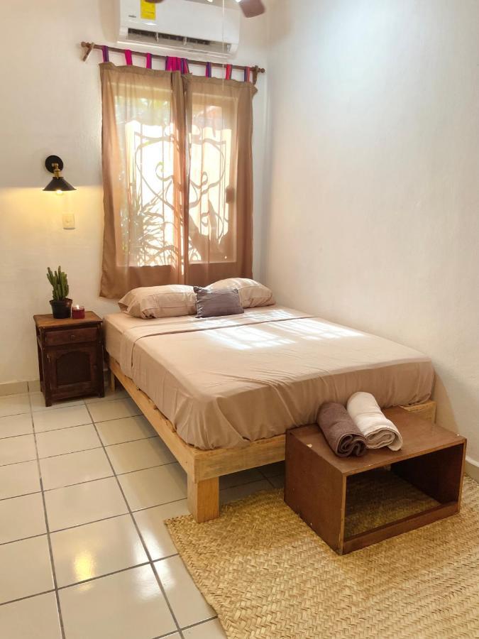 Anana Coliving Hotel Плая дел Кармен Екстериор снимка
