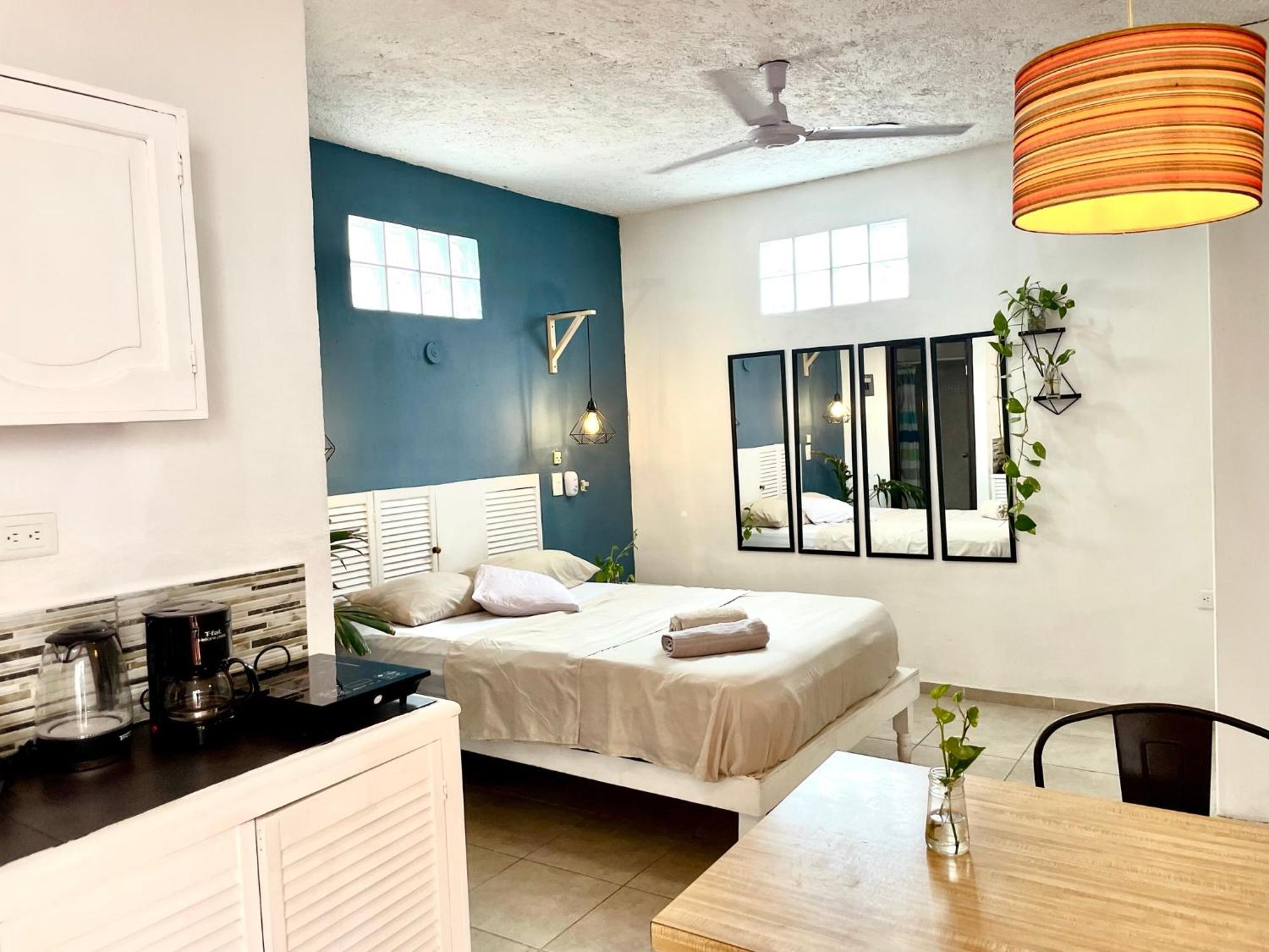 Anana Coliving Hotel Плая дел Кармен Екстериор снимка