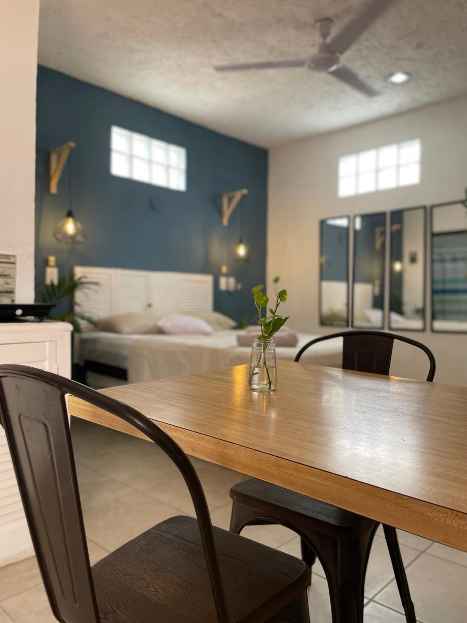 Anana Coliving Hotel Плая дел Кармен Екстериор снимка